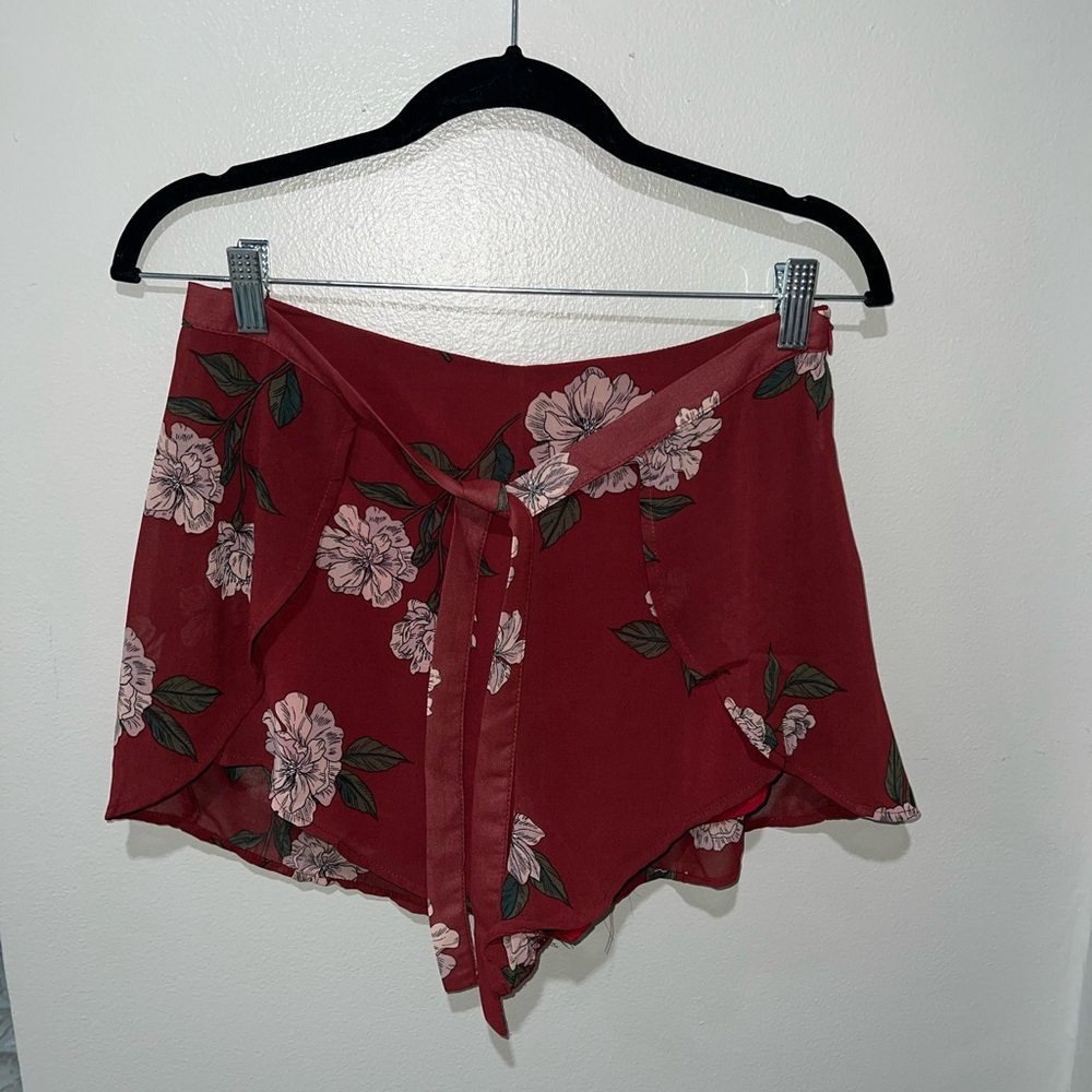 Tobi High Waist Floral Women's Skorts